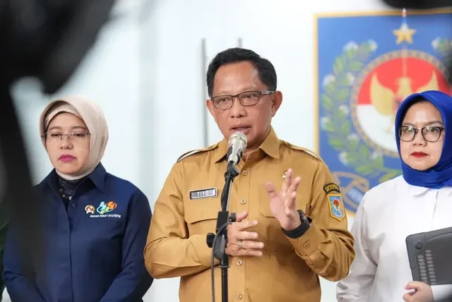 Mendagri Ungkap Opsi Skema Pengangkatan Guru Honorer: Jadi ASN Daerah atau Pusat