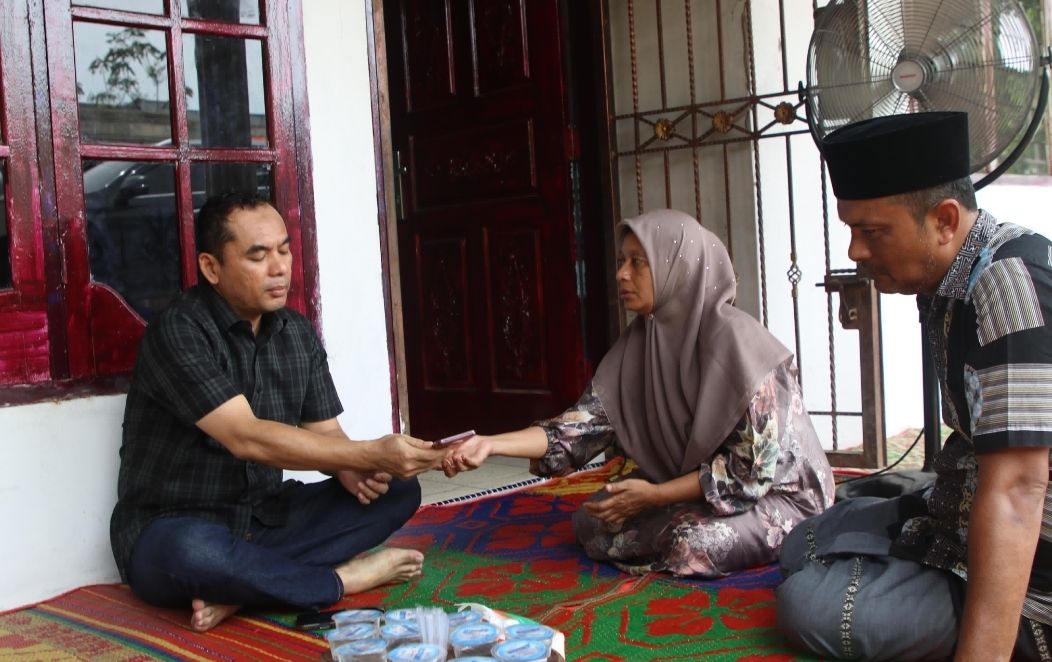 Wali Kota Lhokseumawe Kunjungi Rumah Duka Taruna Poltekpel, Siapkan Pendampingan Hukum untuk Keluarga Korban