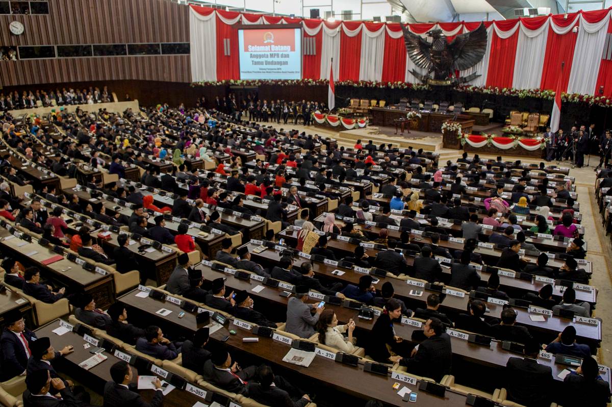 Paripurna DPR Sahkan Undang-undang Satu Data Indonesia CNN Indonesia